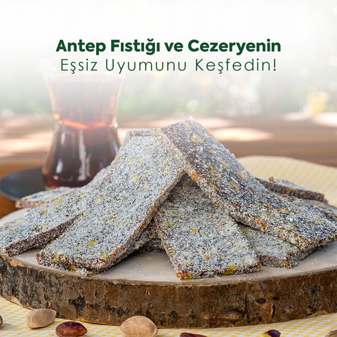 Antep Fıstıklı ve Hindistan Cevizli Yaprak Cezerye 350g - WeNatur